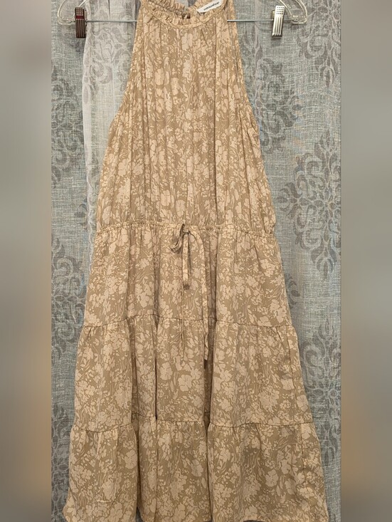 mittoshop Dresses & Skirts - Mittoshop Beige Floral Halter Tiered Mini Dress Medium